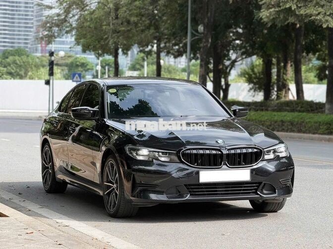 BMW 320i 2022 Sport Line 46.000km Đen