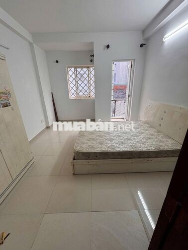 Cho thuê nhà sát MT Trần Khắc Chân Q.1 4x9m 4 tầng giá 17 triệu TL 