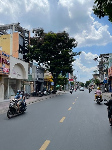 CẦN BÁN NHÀ MẶT TIỀN ID4824 LÊ VĂN SỸ PHÚ NHUẬN