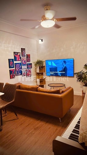 Cho thuê căn hộ tập thể 8A Vũ Thạnh full đồ, điện nước giá nhà nước
