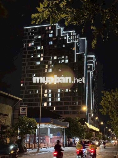 Cho thuê căn góc DAqua 2PN-2WC, 71m2, nhà trống view Q1. Giá 12 triệu