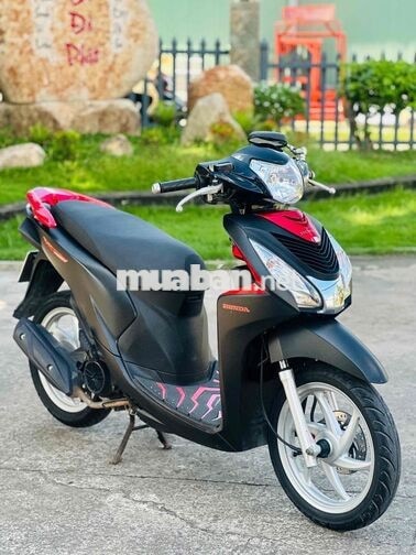 Honda Vision Đen đỏ