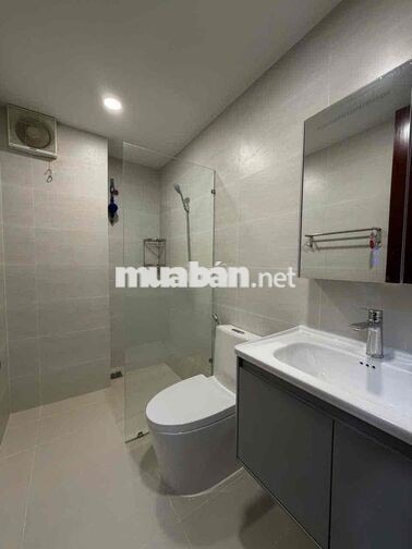 Căn hộ ban công mới 100% ngay Lê Văn Sỹ - Phú Nhuận giáp Quận 3