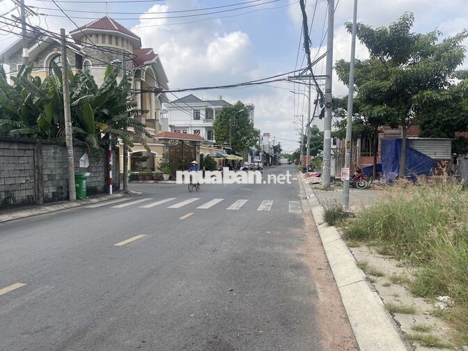 960tr Bán đất mt kinh doanh Hồ Văn Tắng, gần Bv Xuyên Á (283m2) SHR