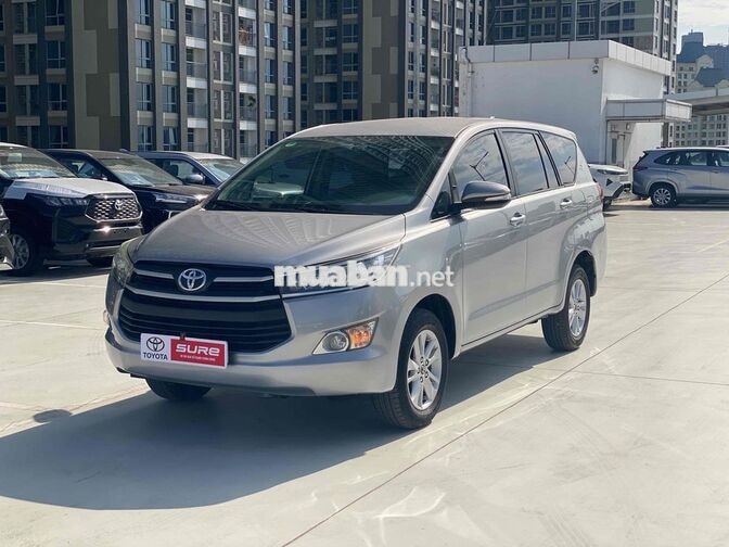 Toyota Innova 2017 2.0E MT 89.000km Bạc