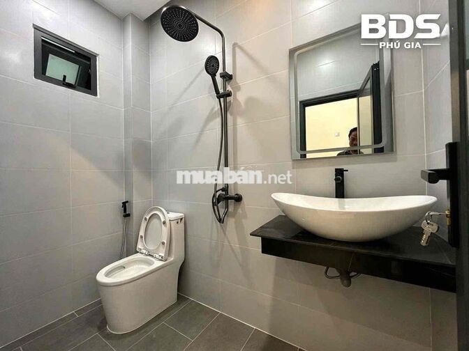 Nhà Mới Hoàn Thiện Có 3 Phòng Ngù, Sổ Riêng Chuẩn Chỉnh