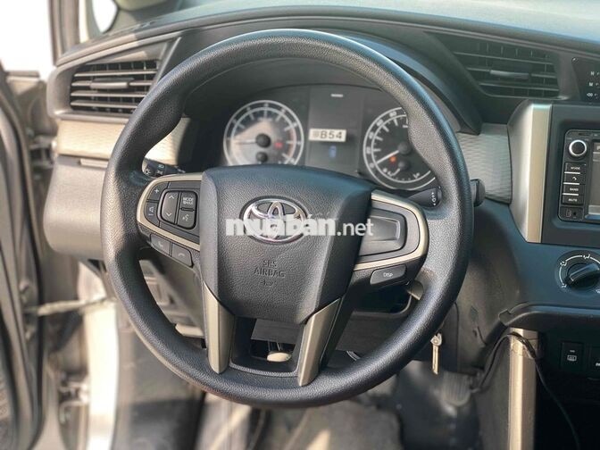 Toyota Innova 2017 2.0E MT 89.000km Bạc