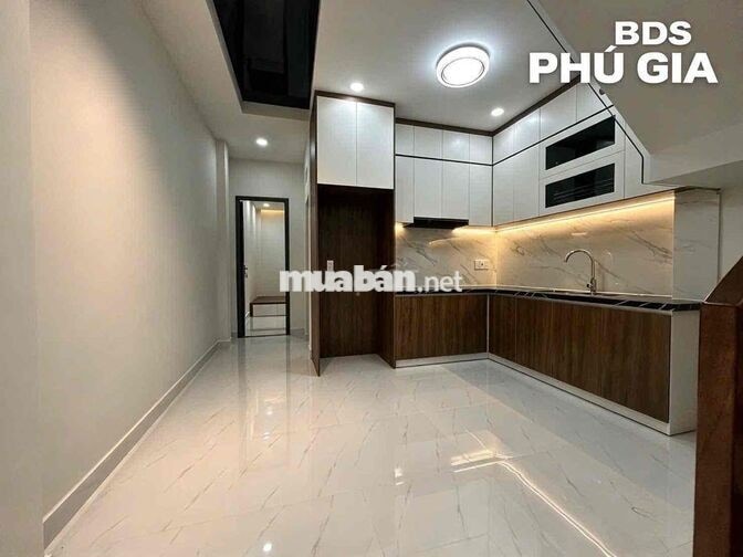 Nhà Mới Hoàn Thiện Có 3 Phòng Ngù, Sổ Riêng Chuẩn Chỉnh