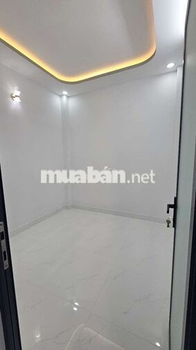 Nhà mới 3 tầng 4 phòng ngủ sổ hồng riêng ở quận 7 ngay trung tâm.