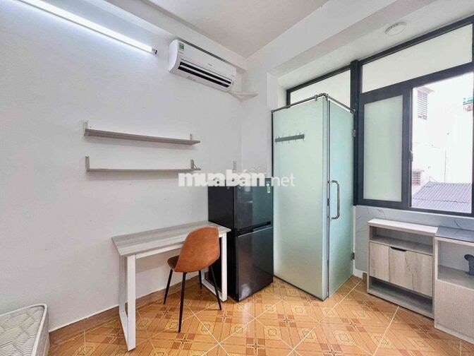Cho Thuê Căn Hộ Cửa Sổ Full Nội Thất, Rộng 25m2, Ngay Cao Thắng Q10