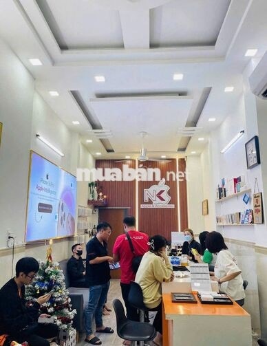 Mặt Tiền Bà Hom - Gần Chợ Phú Lâm, Phường 13, Quận 6. 