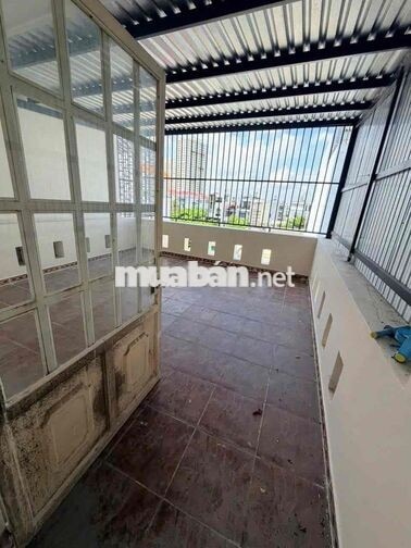 CHO THUÊ NHÀ PHỐ QUẬN 7 4PN+5WC TRỆT 2 LẦU SÂN ST 22 TRIỆU/ THÁNG