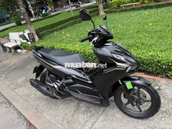 Honda Air Blade 125 Đặc biệt Đen nhám