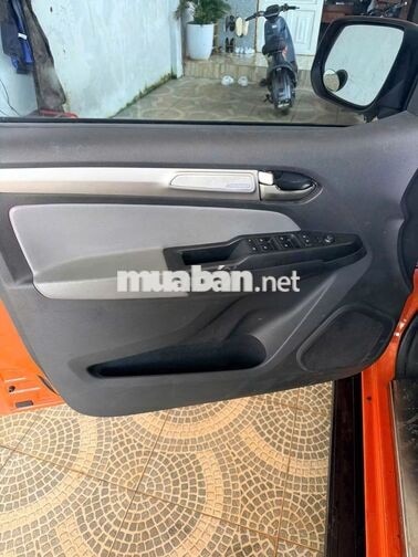 Chevrolet Colorado 2018 AT 1 cầu Cam