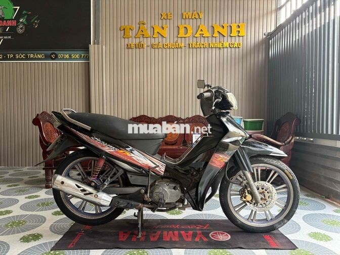 Yamaha Sirius màu Đen