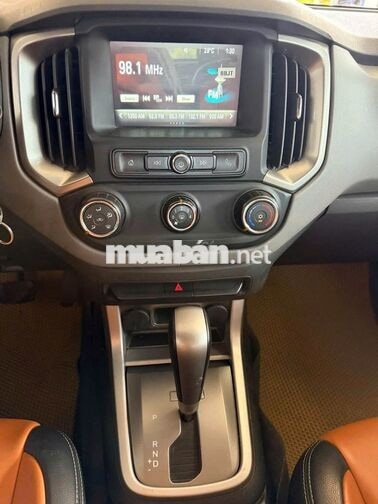 Chevrolet Colorado 2018 AT 1 cầu Cam