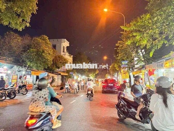 - Cần cho thuê MẶT BẰNG ĐƯỜNG TRẦN QUỐC TOẢN ( CUNG ĐƯỜNG ĂN UỐNG )