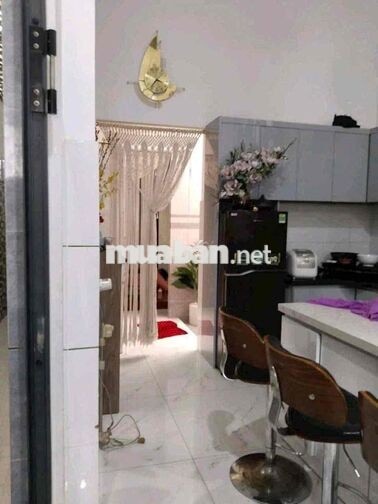 🍀Cho thuê nhà MT đường số 4 khu nam Hùng vương. BTân