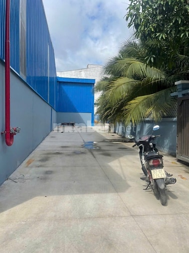 Cho thuê kho xưởng 2000m2, 5000m2 Quốc lộ 1A Bến Lức Long An giá 65k