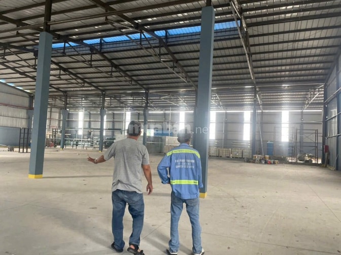 Cho thuê kho xưởng 2000m2, 5000m2 Quốc lộ 1A Bến Lức Long An giá 65k