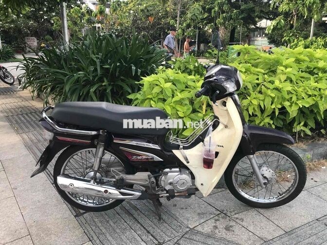 HONDA SUPER DREAM 2014 MÀU NÂU