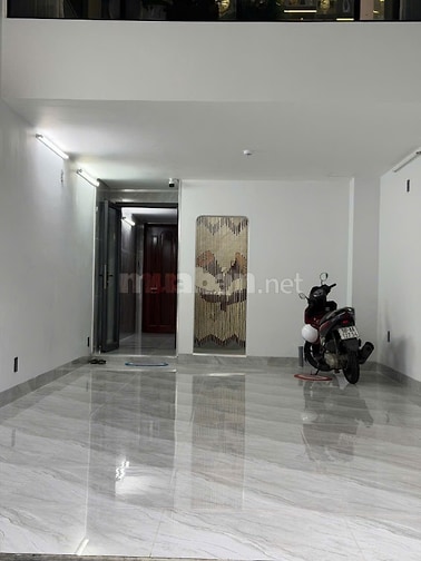 CHO THUÊ MẶT TIỀN NHÀ 132 ĐƯỜNG KÝ CON P.BẾN THÀNH, 4,2X10M, MỚI XÂY