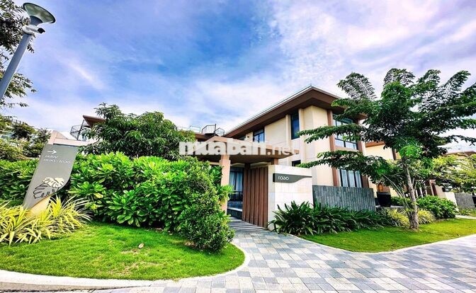 Villa resort 5 star, pool, gym short-long term for rent