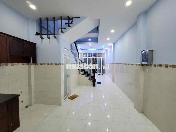 Nhà 2 Tầng-Hẻm Xe Hơi Thông Thoáng-Giáp Q.10-Q.11