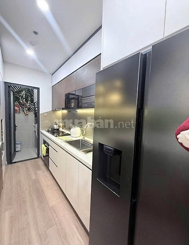 Cho thuê căn hộ Kingston Residence 2 Phòng ngủ full nội thất giá 16tr/