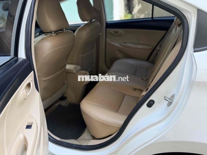 Toyota Vios 2018 Tự động Trắng 5 chỗ