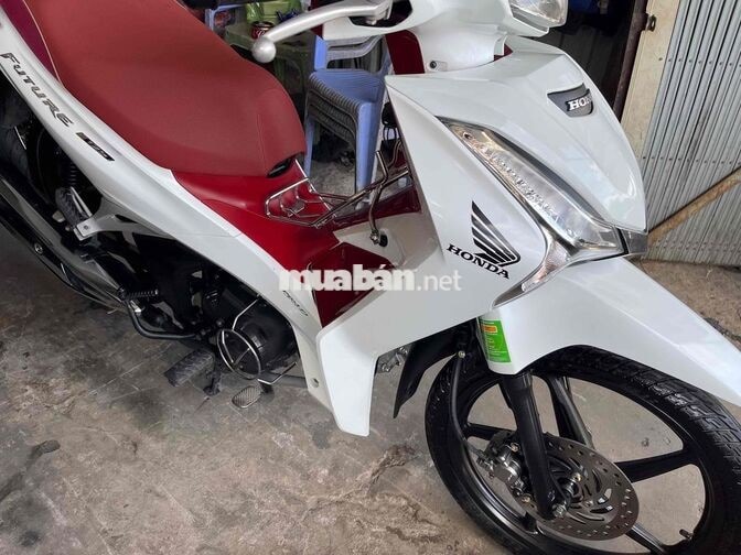 Honda Future 125 2024 Fi trắng đỏ