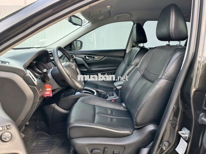 Xtrail 2016 bản 2.0L - 106000km