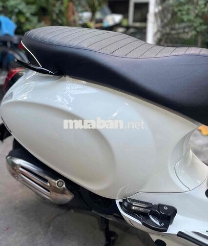 Vespa Sprint 125 ABS Iget 2022, biển 62 chính chủ