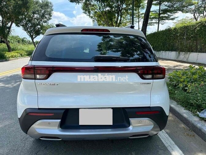 Kia Sonet 2022 Luxury 1.5 AT - 24000 km