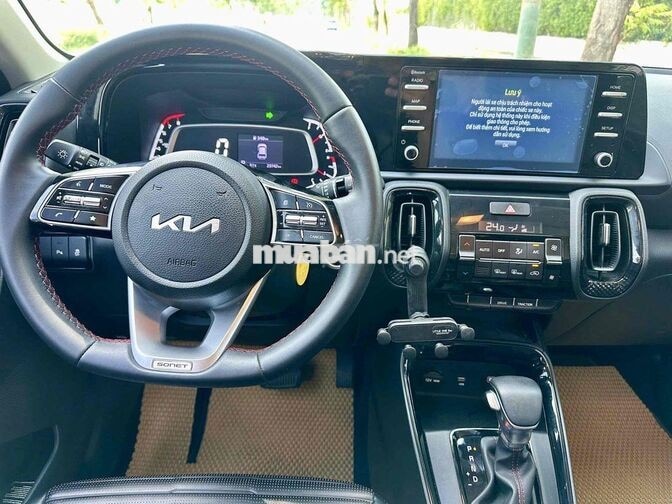 Kia Sonet 2022 Luxury 1.5 AT - 24000 km