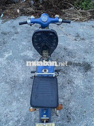 Honda Super Cub 81 50cc màu xanh