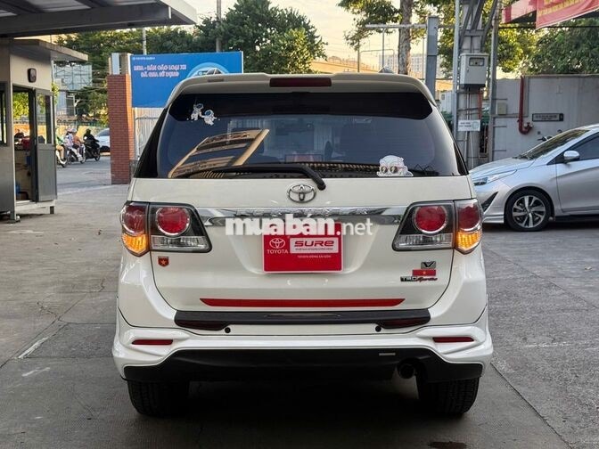 Toyota Fortuner 2016 2.7V TRD 77.253 km Trắng