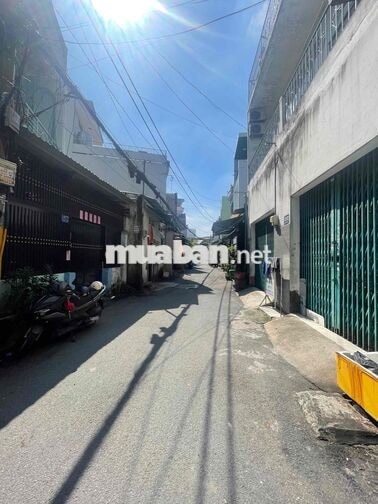 Bán nhà 1/ đường Trịnh Đình Trọng, Tân Phú - 65m2 - Hẻm 6m thông