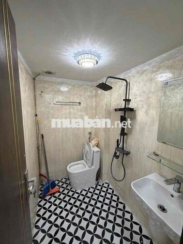 Bán Căn Mini Láng, Ô Cầu Giấy. chỉ 1,5x tỷ 2ngủ Đủ Nội Thất. ô tô đỗ