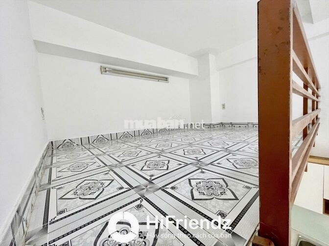 DUPLEX GÁC CAO 2M BAN CÔNG NGAY TRUNG TÂM Q8 Ở ĐƯỢC 3-4 NGƯỜI