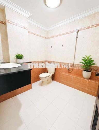 KHAI TRƯƠNG DORM 1 NGƯỜI - TÂN BÌNH - 1.800.000 - Đứng được, cửa khoá