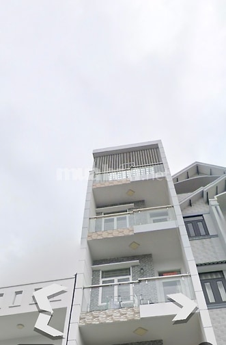 Bán nhà mặt tiền Văn thân 1trệt 3lầu sân thượng 12Tỉ,ng3,8m dài 12m