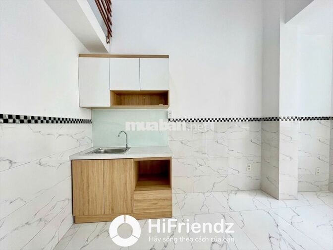 DUPLEX GÁC CAO 2M BAN CÔNG NGAY TRUNG TÂM Q8 Ở ĐƯỢC 3-4 NGƯỜI