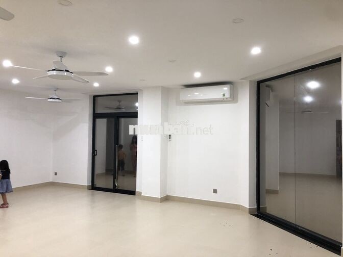 Cho thuê mặt bằng kinh doanh VP, Yaga