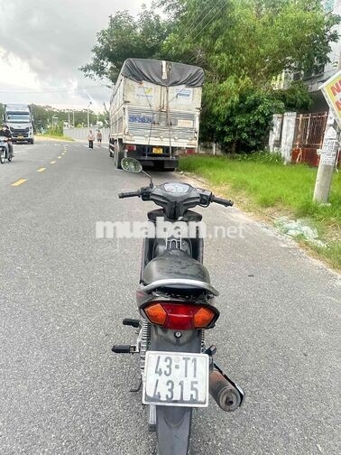 YAMAHA TAURUS ĐỎ ĐEN