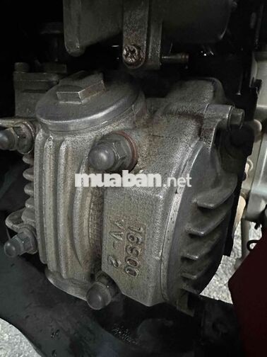 YAMAHA TAURUS ĐỎ ĐEN