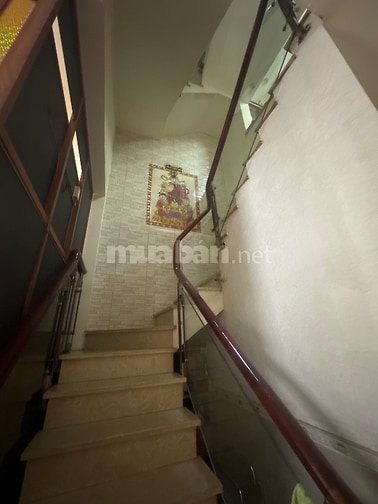 Bán nhà mặt tiền Văn thân 1trệt 3lầu sân thượng 12Tỉ,ng3,8m dài 12m