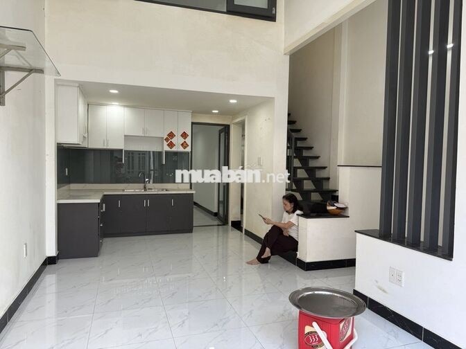 CHO THUÊ NHÀ NGUYÊN CĂN- GẦN TRỤ SỞ UBND QUẬN GÒ VẤP, MỚI, THOÁNG ĐẸP