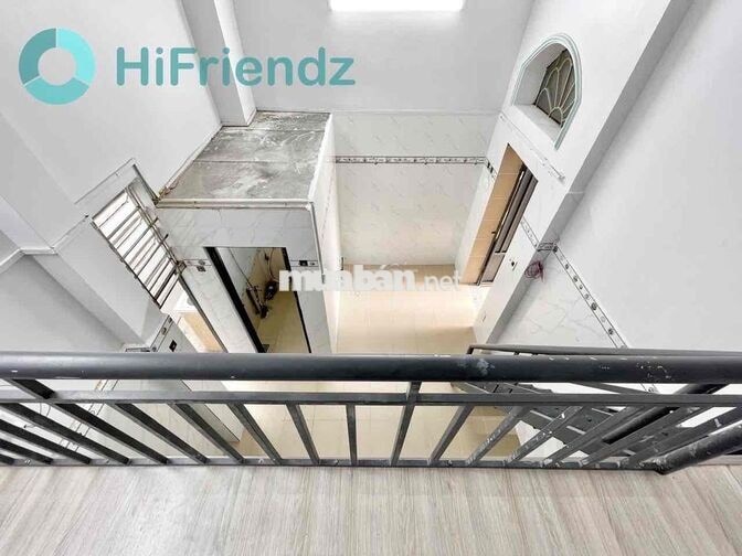 Cho Thuê Phòng Trệt Gác Đứng Được Mới 100% Gần Đầm Sen Hoà Bình