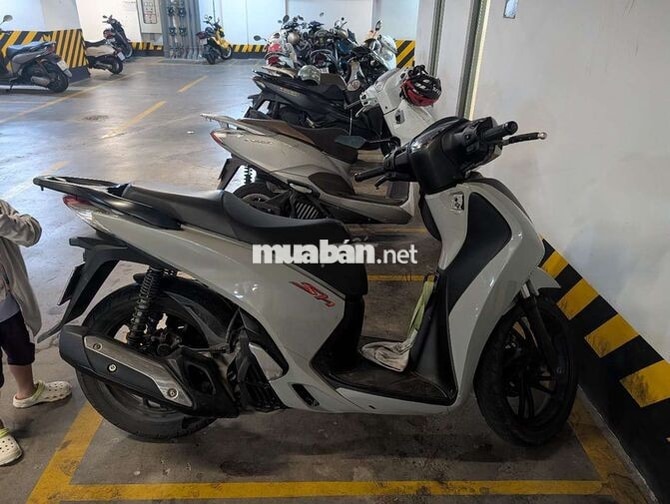 Honda SH 2013 màu xám